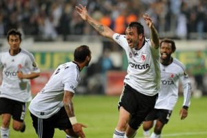 Fenerbahçe fırsatı kaçırdı