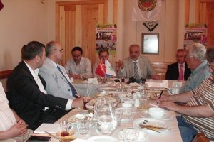 ''Başköy'ü kullanarak şov yapmak isteyenler var''