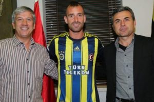 Meireles'den 4 yıllık imza