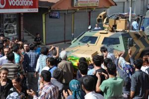 Sinsi plan hevesi kursaklarında kaldı