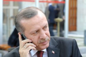 Olayın takipçisiyim