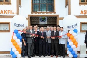 Eski ticaret bakanının evi mahalle konağı oldu