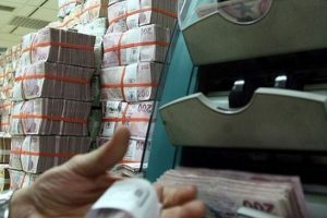 BES'ten 10 yıldan önce çıkana yüzde 15 kesinti