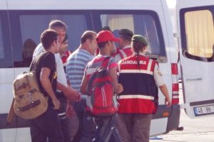 Bodrum'da 63 kaçak göçmen yakalandı