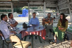 İngiliz gençler bisikletle Türkiye'yi geziyor