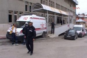 Teröristlerle tek başına çatıştı, teslim olmadı