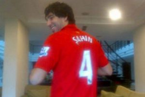 Arda Liverpool'da!