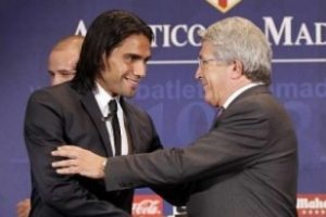 Başkandan şok Falcao açıklaması!
