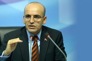 Bütçe açık verdi