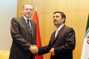 Bakü'de sürpriz zirve