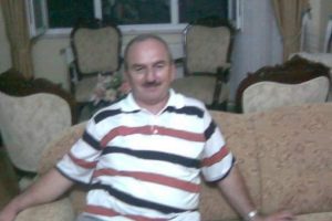 Kızına kavuşamadı