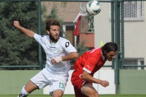 Manisa belediyespor lideri geçemedi