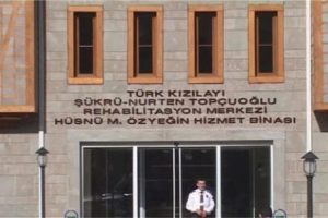 Öğretim üyesi olmadığı için açılamıyor