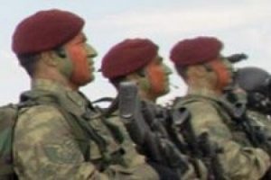 Bordo berelilerden PKK kamplarına operasyon