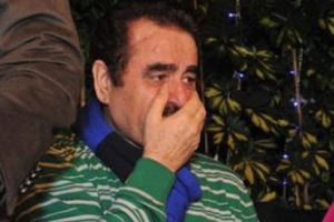 Tatlıses bayılmış!