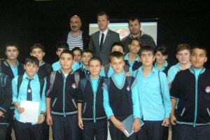 Mesleklerini öğrencilere anlattılar