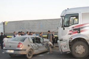 Cizre'de trafik kazası: 1 ölü, 1 yaralı