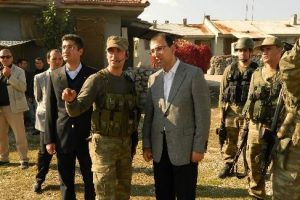 Vali Toprak'dan karakola ziyaret