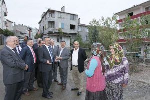 Başkan Köşker mahalleleri ziyaret etti