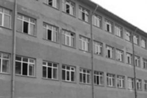Lisede iğrenç olay!