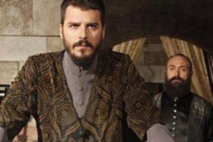 Muhteşem Yüzyıl'da baba ile oğul gerginliği