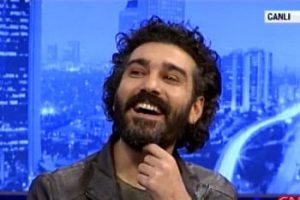 Ünlü oyuncuya Adana usulü taciz!