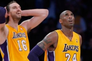 Lakers son saniyede yıkıldı