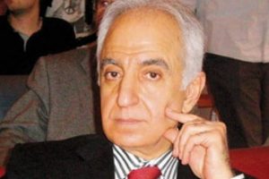 ''Derhal istifa etmeli''