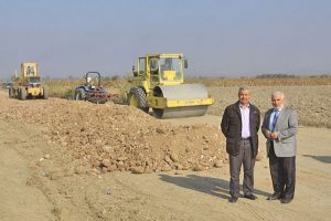 Tarlalarını bağışladılar