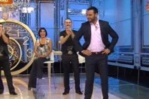 Ali Şan'dan Gangnam style dansı