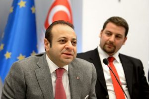 TÜSİAD'a ince mesaj