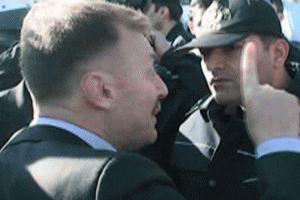 Milletvekili'nden ''seni bitiririm'' tehditi