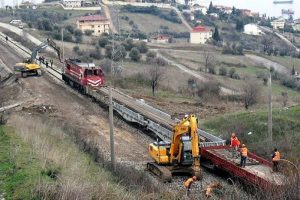 Hızlı tren hattı inşaatında yangın