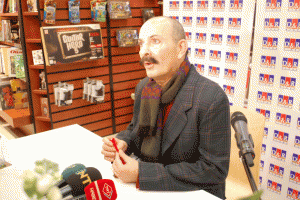 Cemil İpekçi yeni kitabını tanıttı