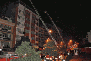 Otelde yangın paniği