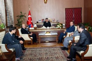 ''Öğretmenlik onurlu meslek''