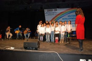 Diyarbakır'da çok dilli konser