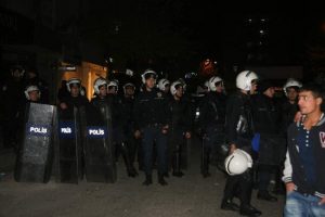 Derbi maçının ardından Diyarbakır'da olaylar çıktı