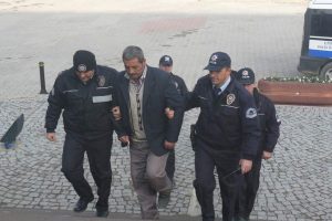 Hasmını traktörle ezen kişi tutuklandı