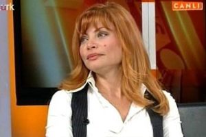 'Zenci veya uzak doğulu bir bebek evlat edineceğim'