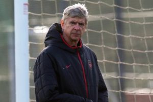 Gözler Arsene Wenger'de