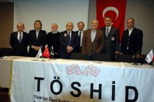 Atatürk Havalimanı kalmalı
