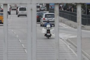 Bir motosiklette 5 büyük tüp