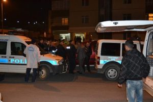 ''Beni affedin'' yazdı kendini astı