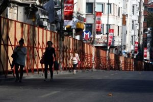 Taksim'de kutlama, esnafta ciro yok