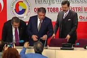 Koltuğu kaybettiğini nasıl öğrendi?