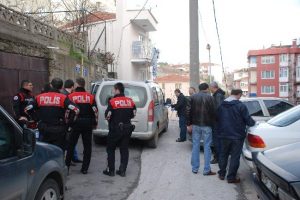 Polis, çalıntı aracın peşine düştü