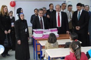Konteyner kentte karne heyecanı
