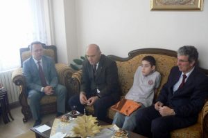 Karnesini evine kadar götürdüler