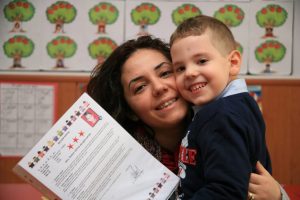 Miniklerin karne heyecanı